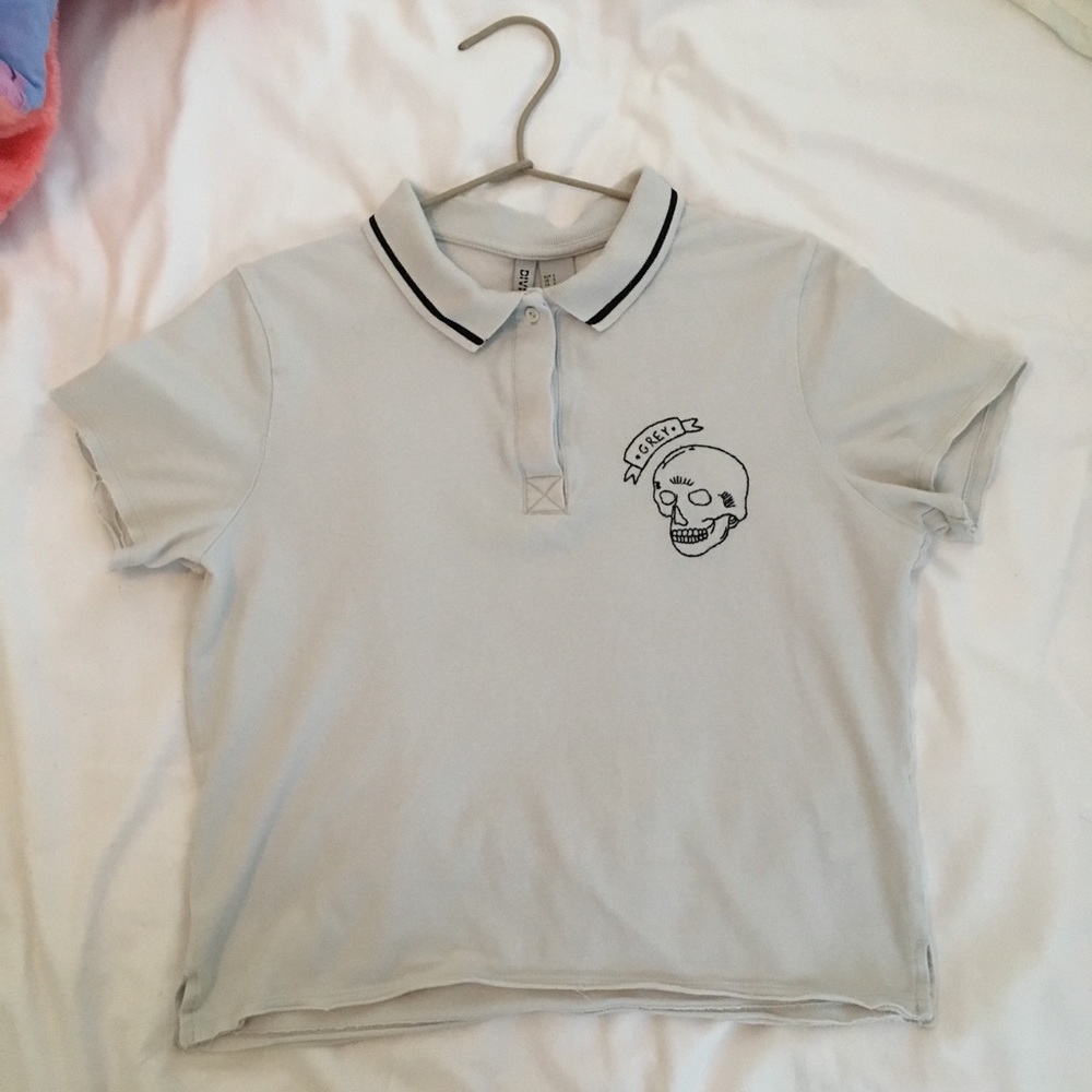 Collared skull detail crop top